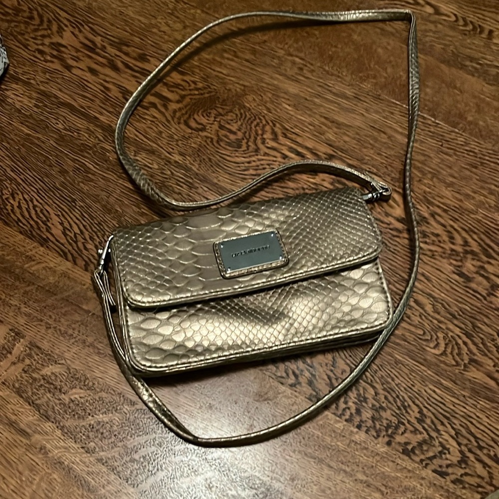 Liz Claiborne Gold Crossbody purse